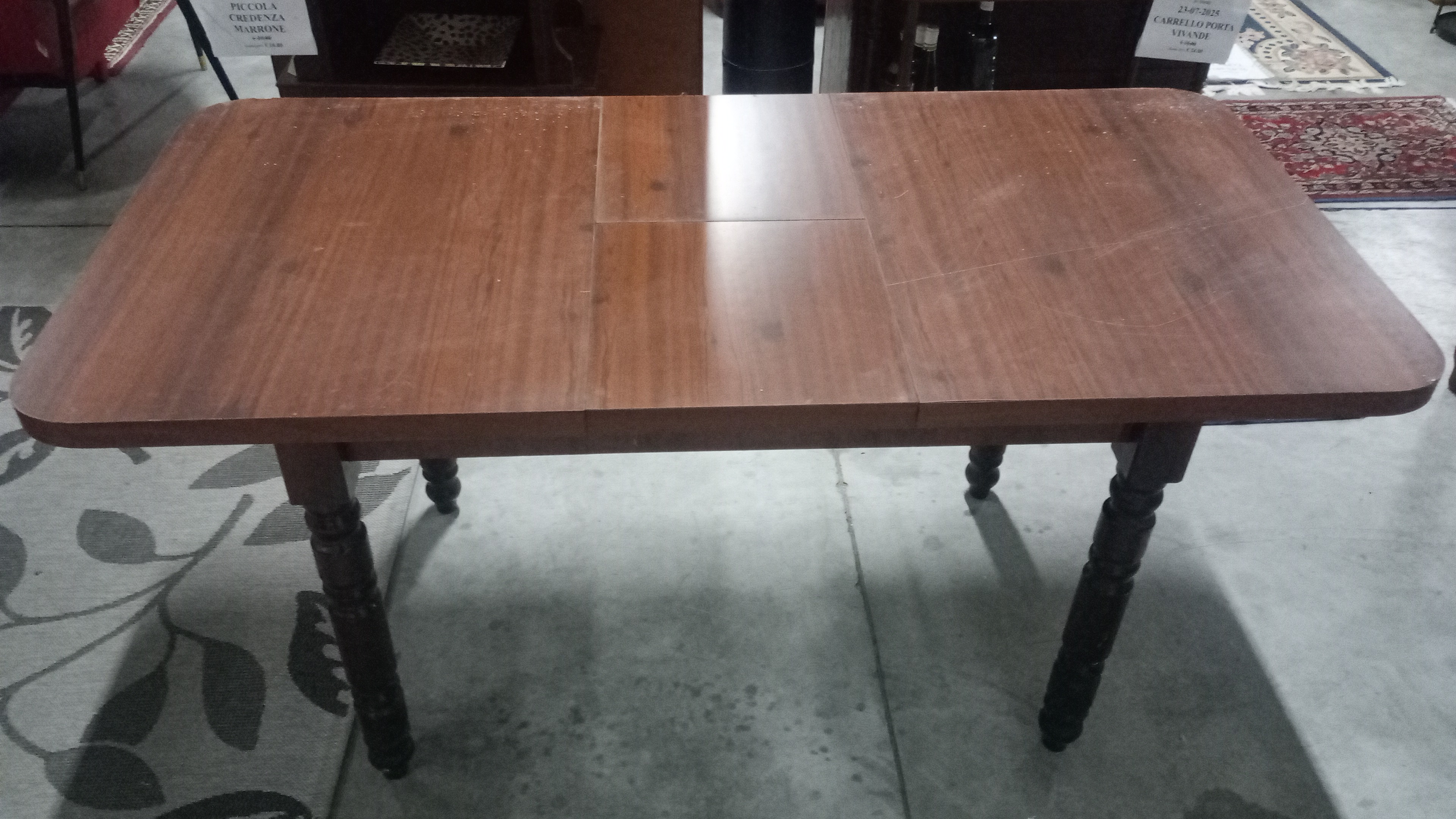  CHIUSO L 124 P 79 A 78.5
APERTO L 160 P 79 A 78,5