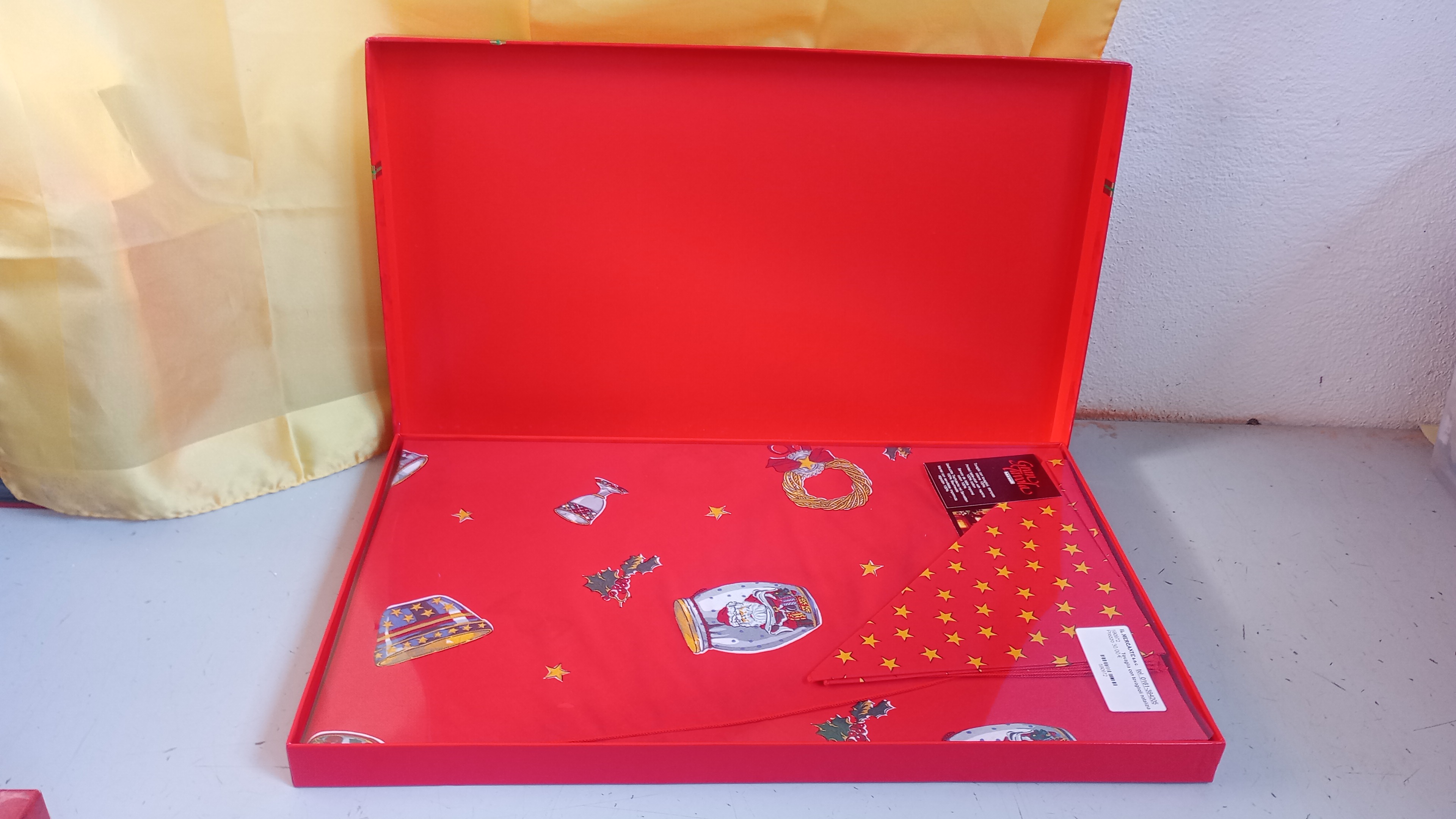  Tovaglia con tovaglioli natalizia Bassetti