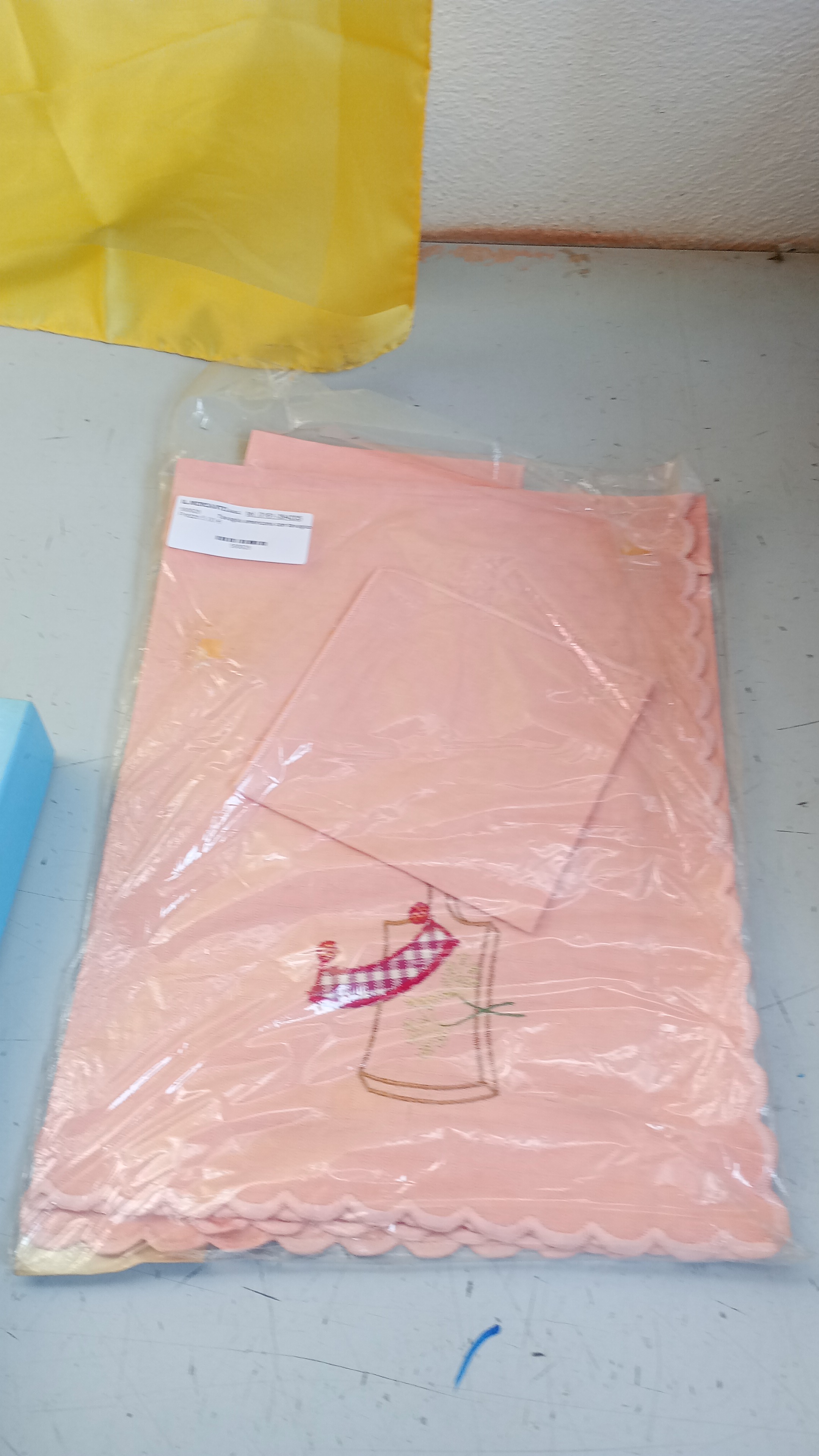  Tovaglia americana con tovagliolo colore rosa