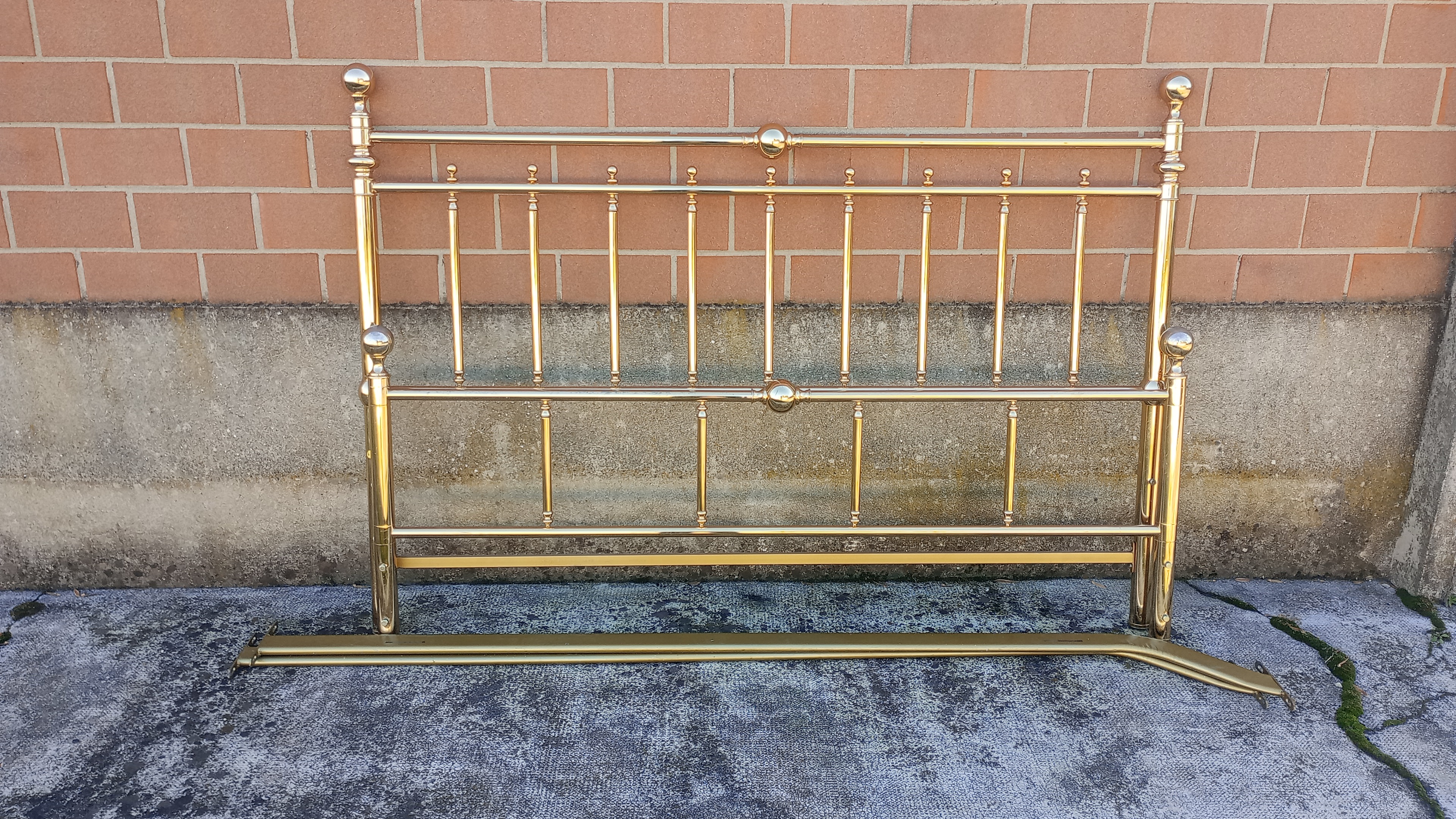 STRUTTURA LETTO MATRIMONIALE 