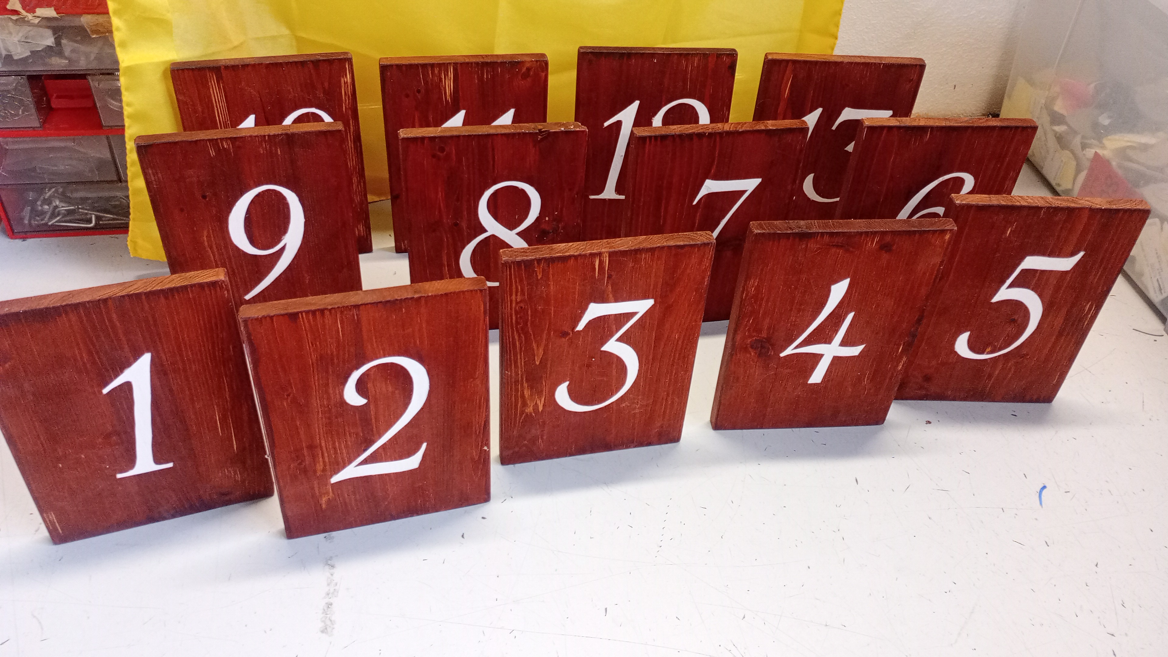 SUPPORTI IN LEGNO PER TAVOLO