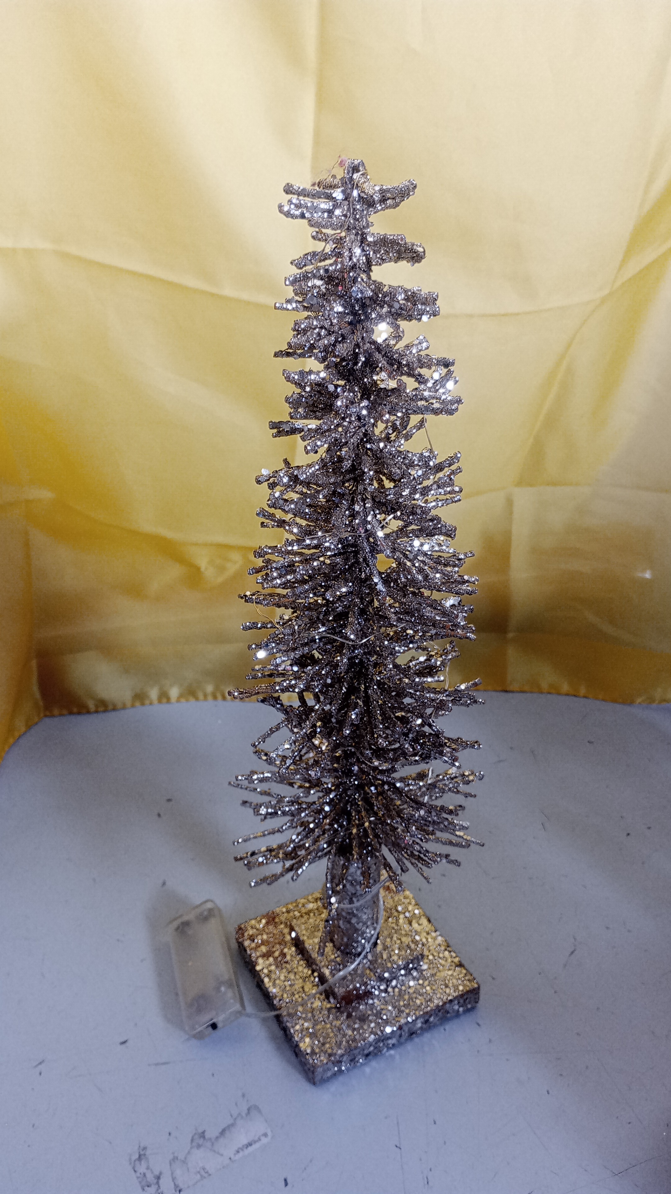 ALBERO ARGENTO CON LUCE