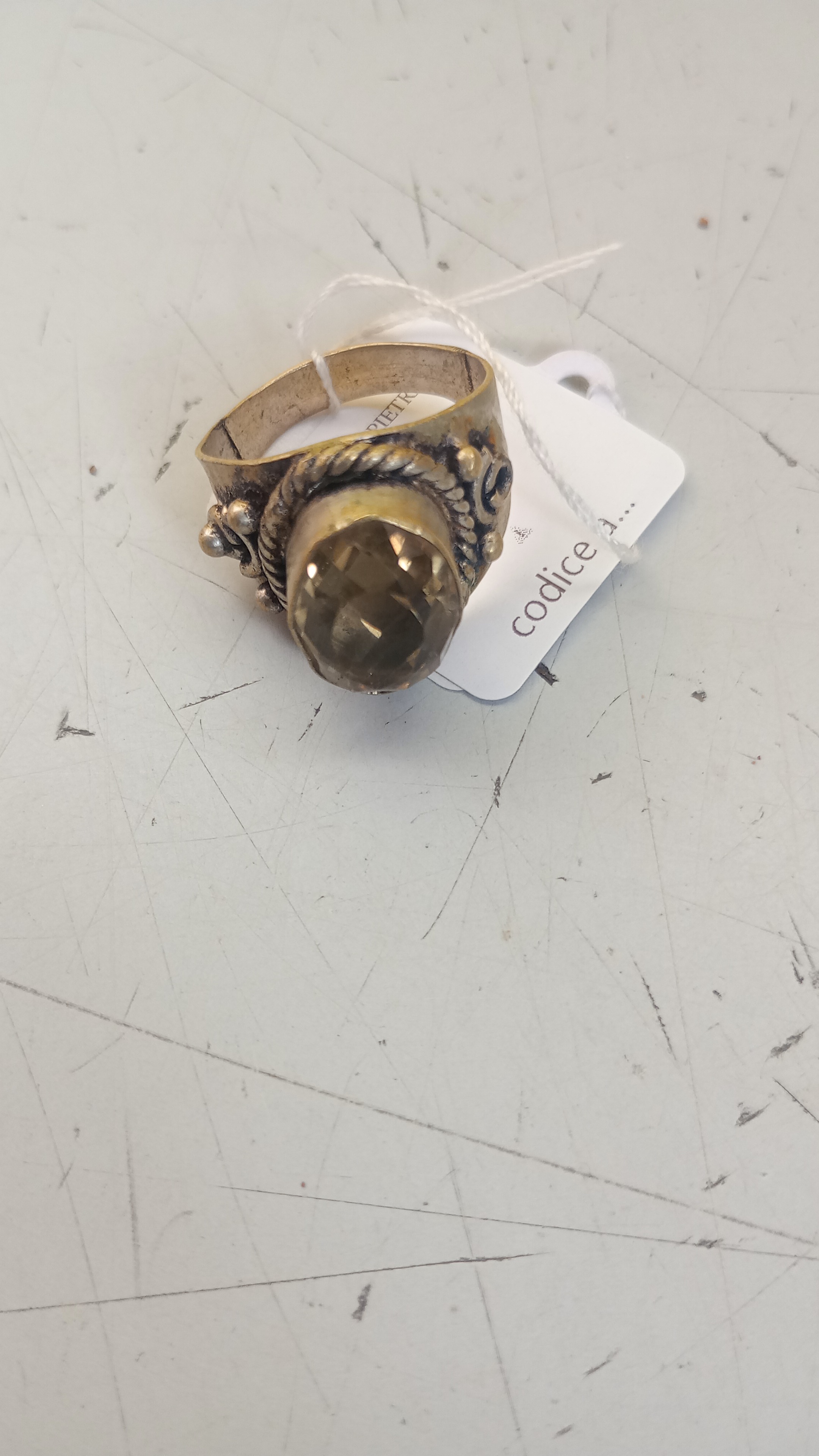 ANELLO CON PIETRA DURA 