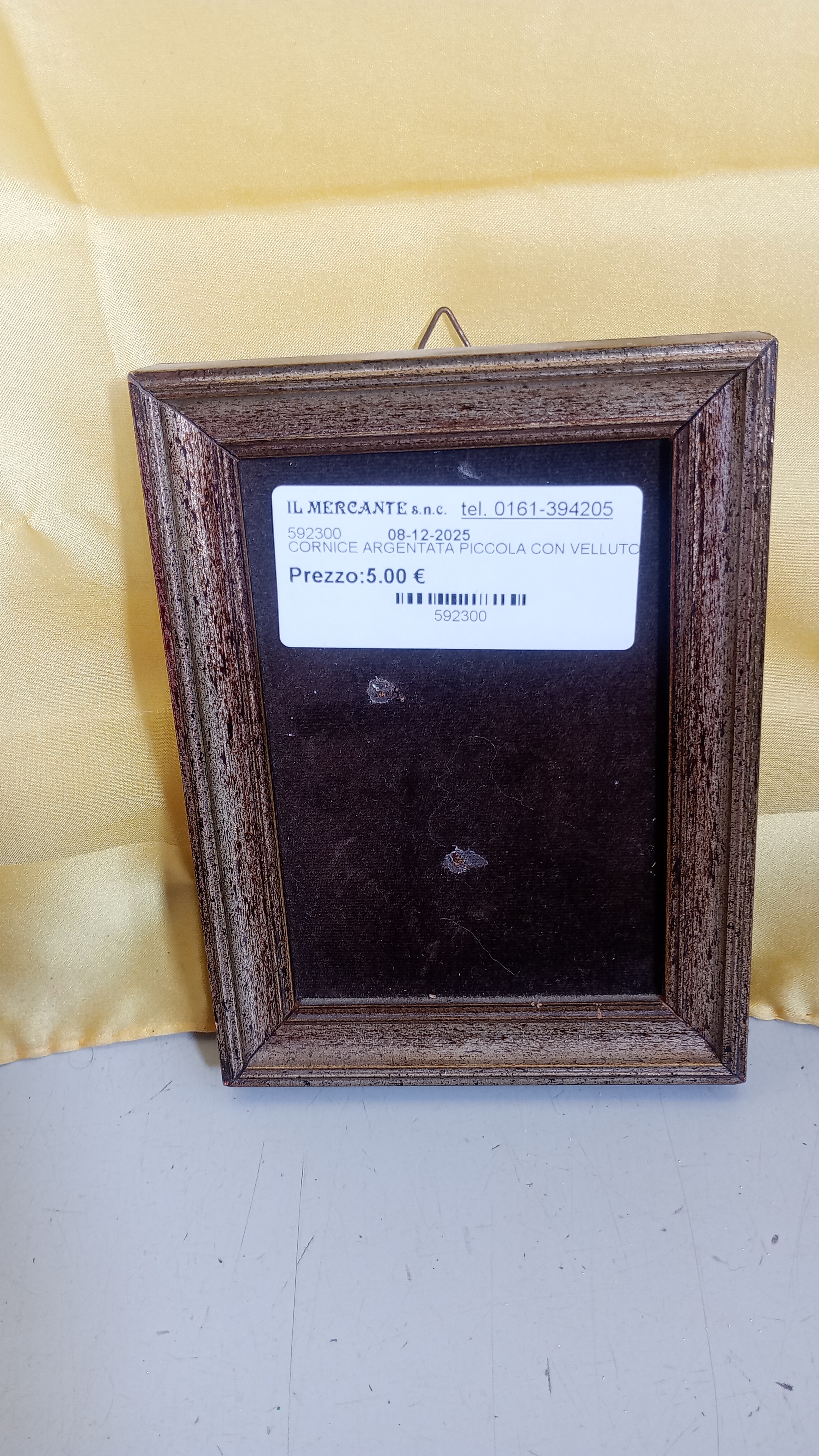 CORNICE ARGENTATA PICCOLA CON VELLUTO