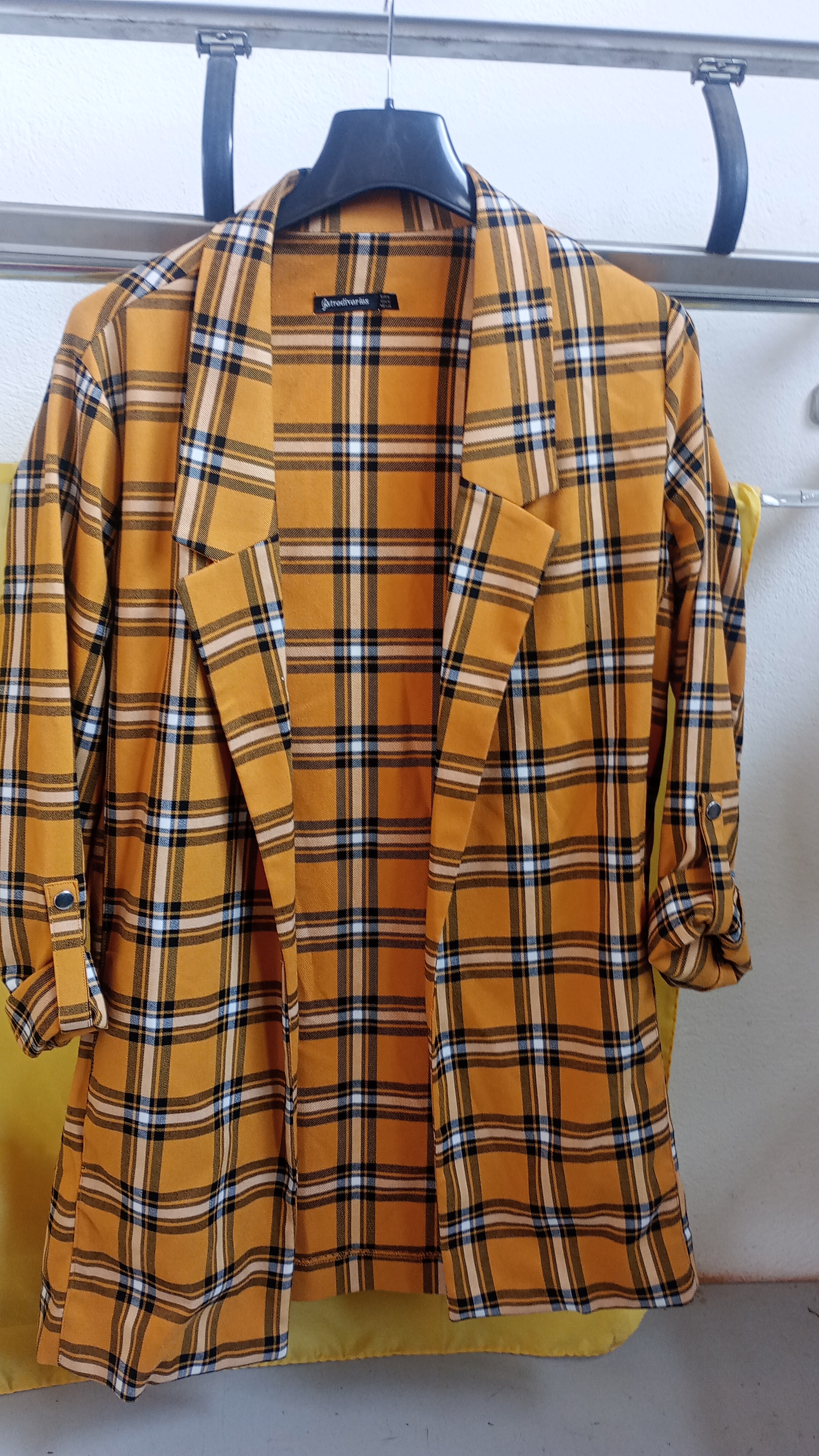 GIACCA A QUADRI GIALLA 