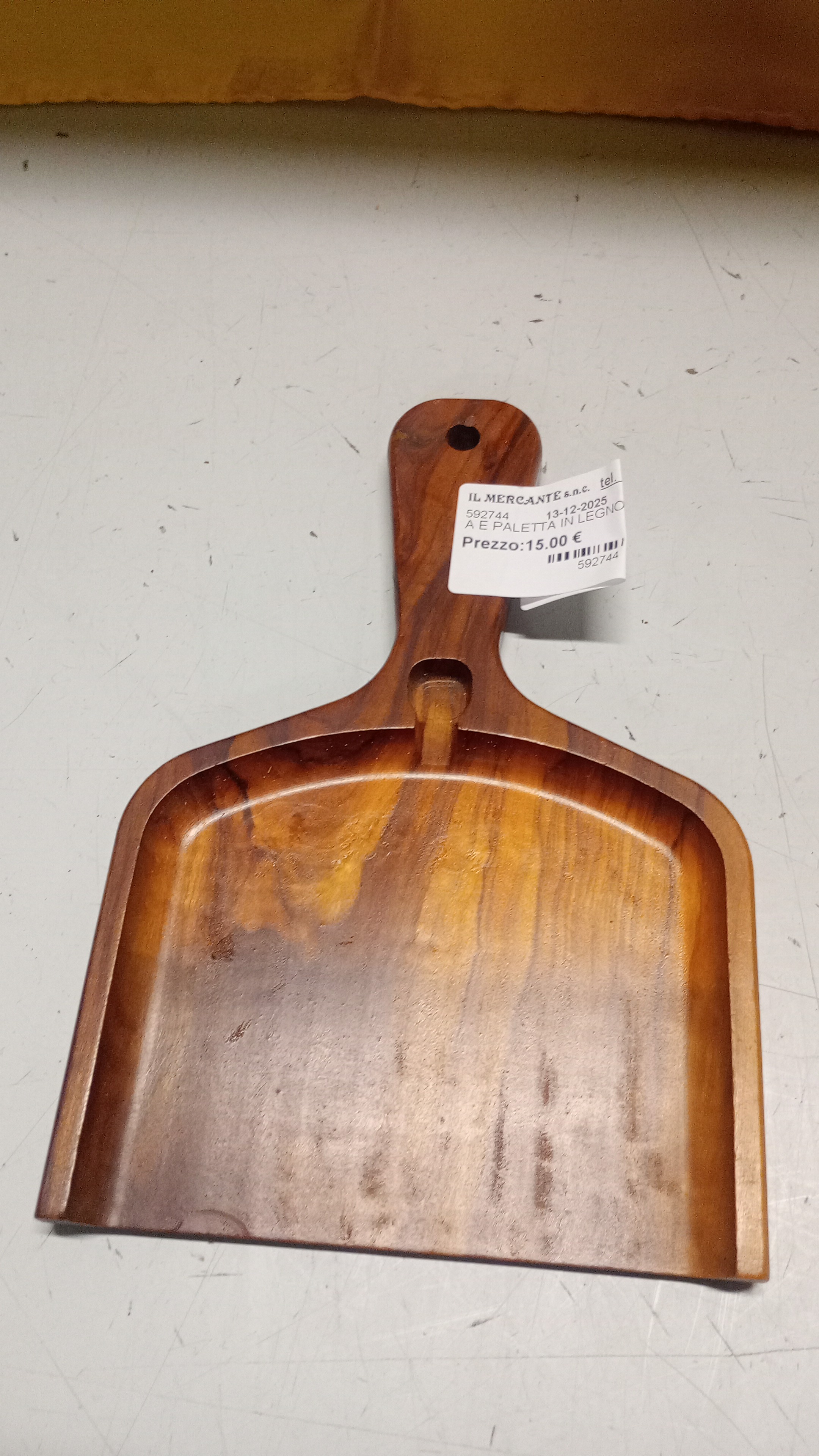 A E PALETTA IN LEGNO DI ULIVO