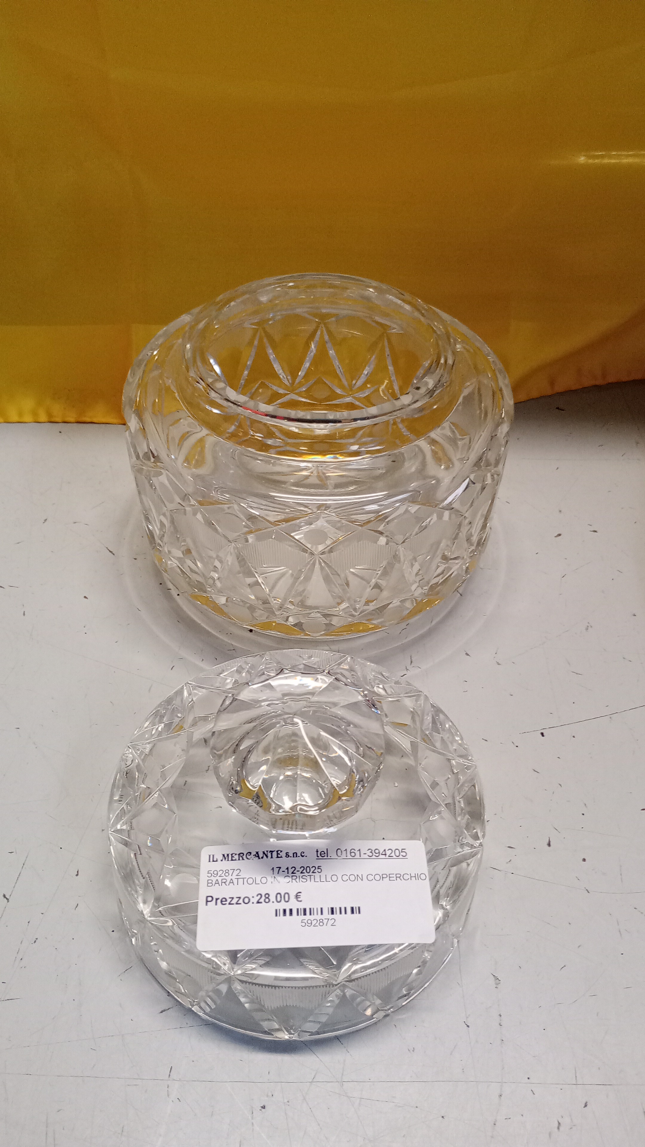 BARATTOLO IN CRISTLLLO CON COPERCHIO