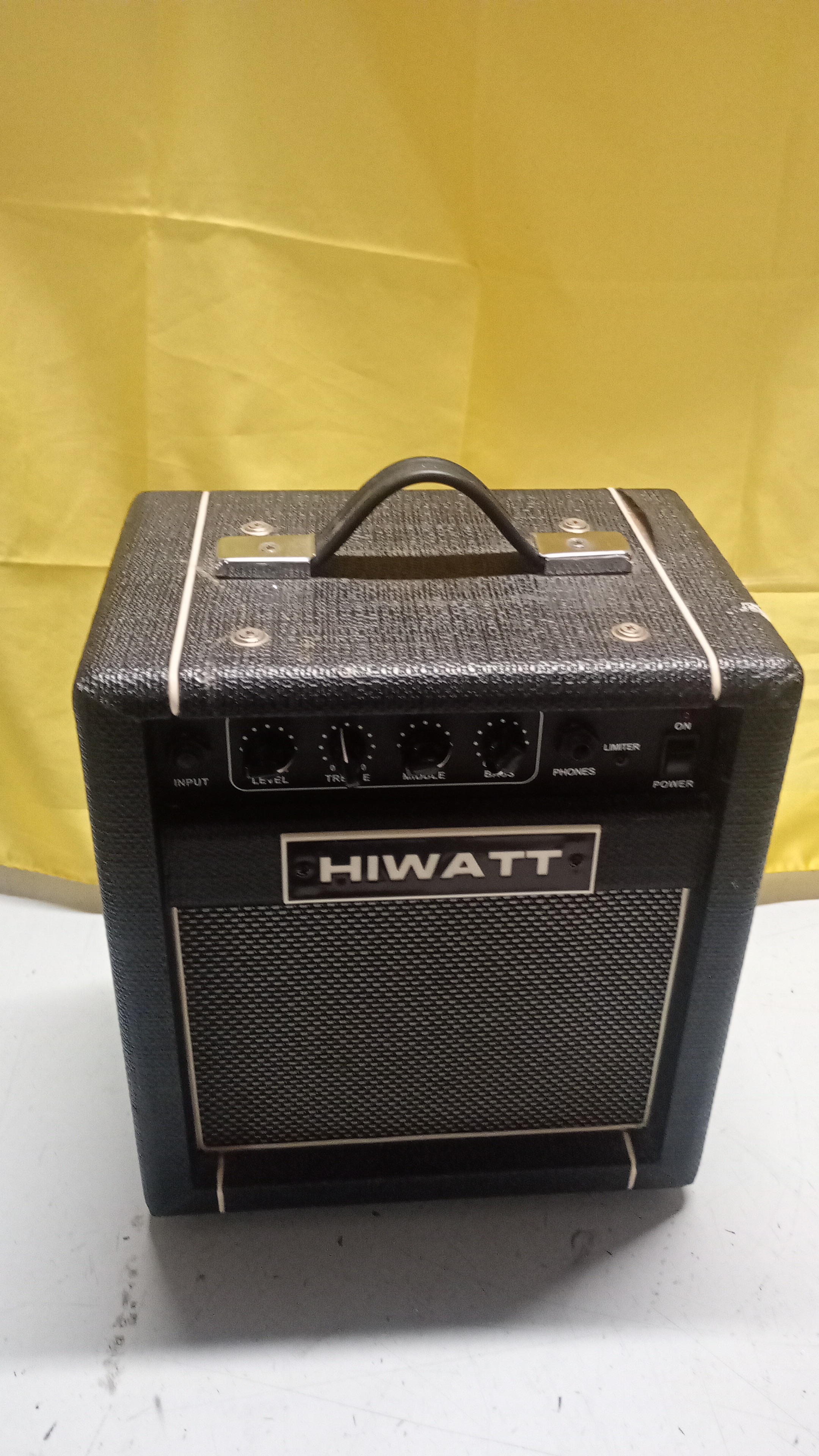 AMPLIFICATORE HIWATT