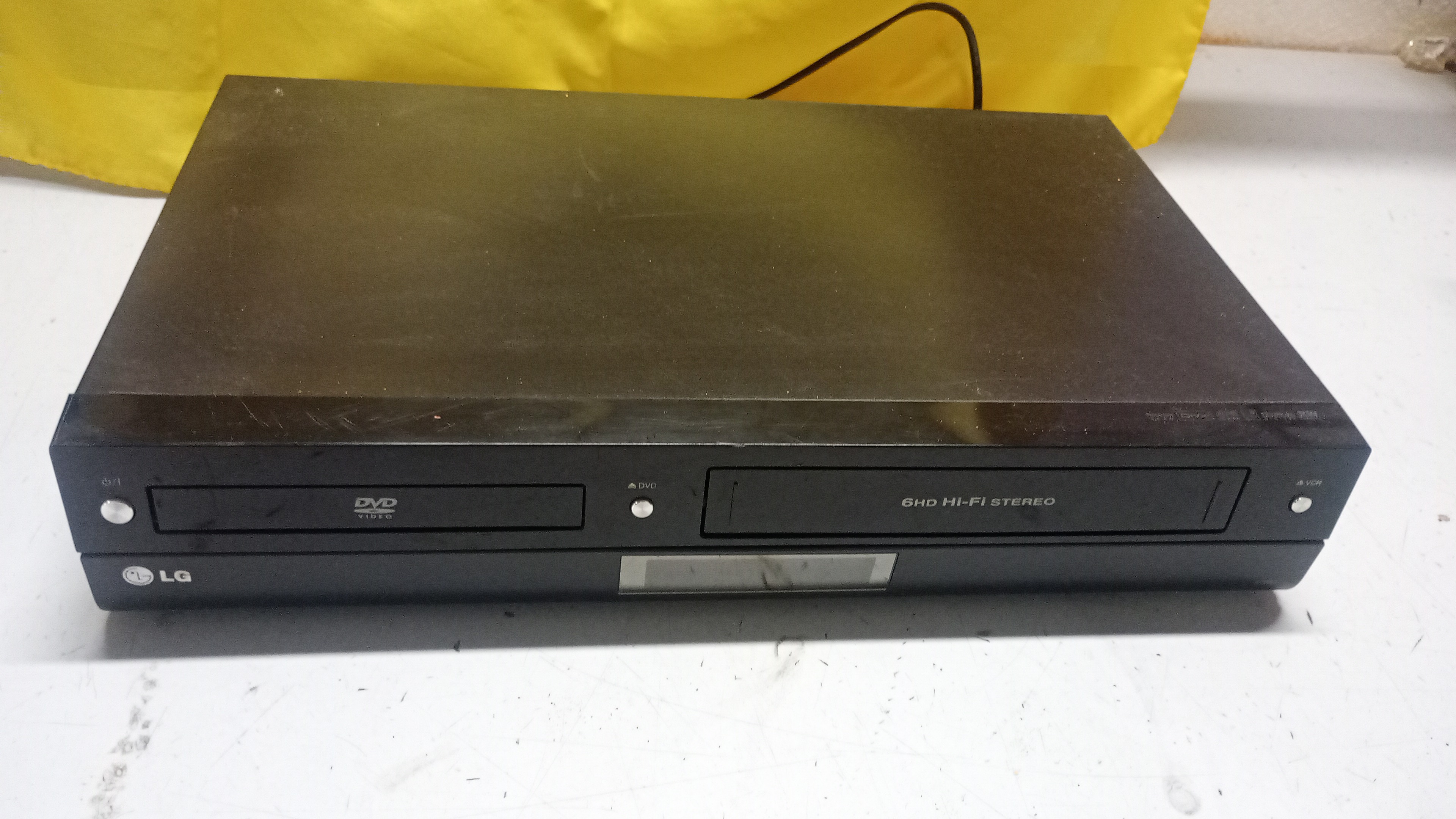 LETTORE DVD E VHS SENZA TELECOMANDO