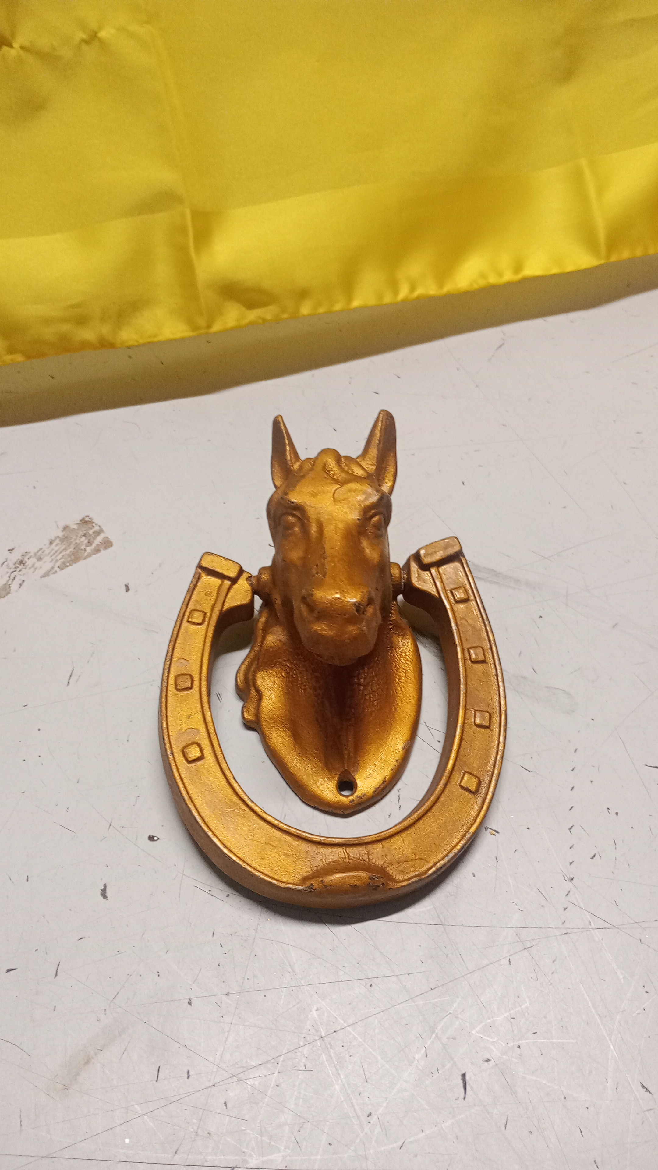 BATTENTE FORMA CAVALLO