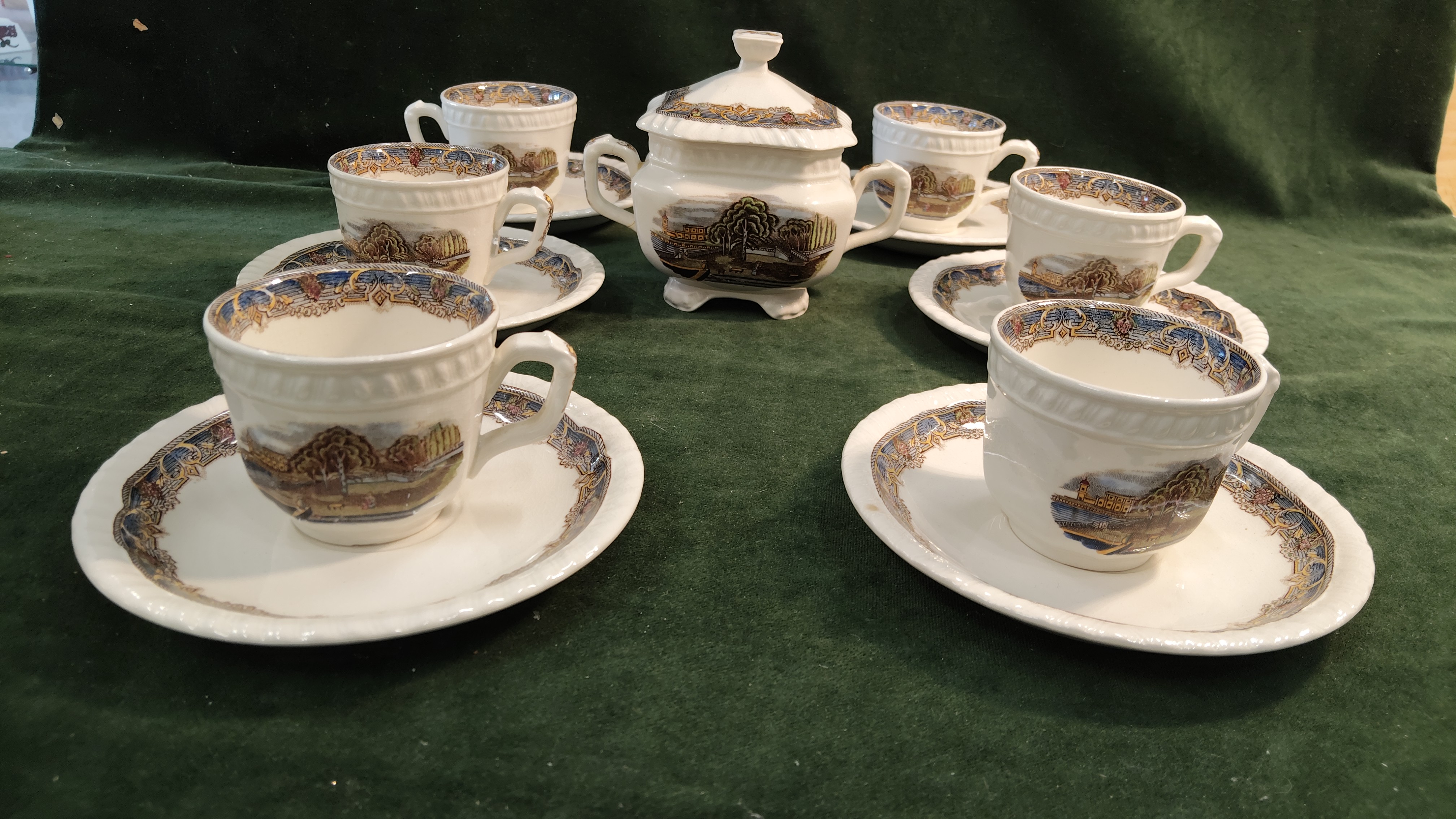 6 TAZZE DA CAFFE CON ZUCCHERIERA RICHARD MILANO 1900-1950