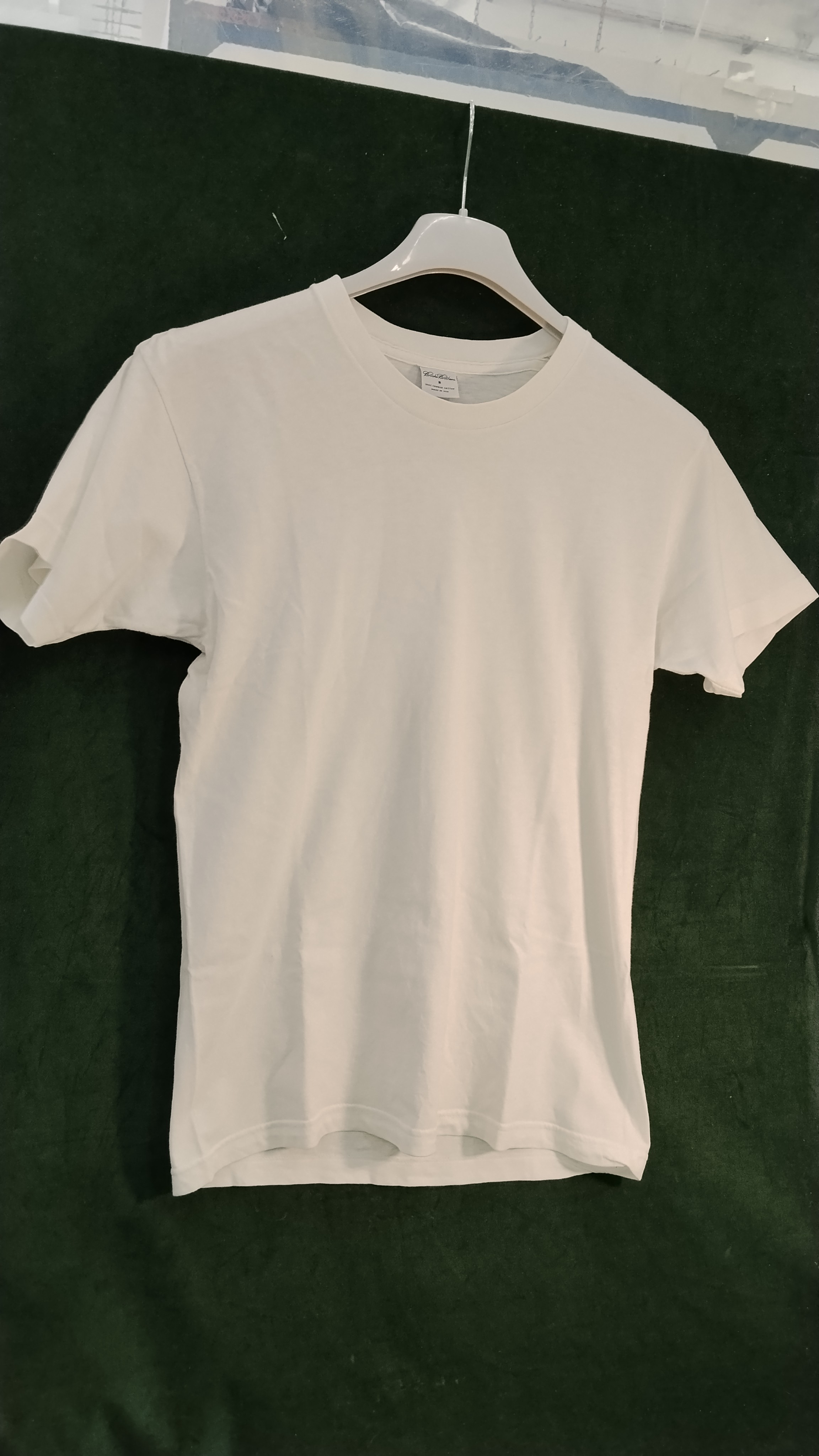 BROOKS BROTHERS t-shirt