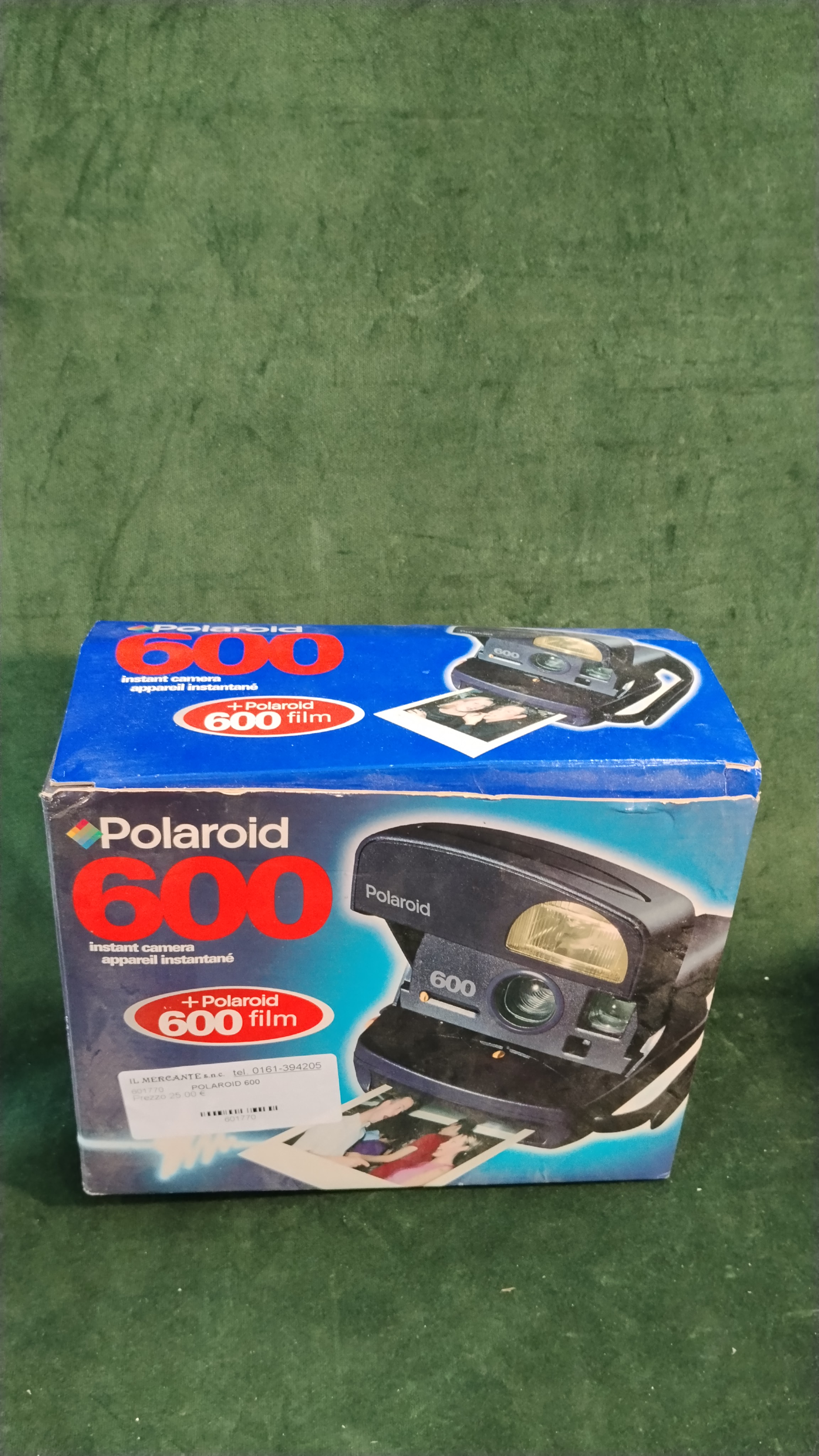 POLAROID 600 