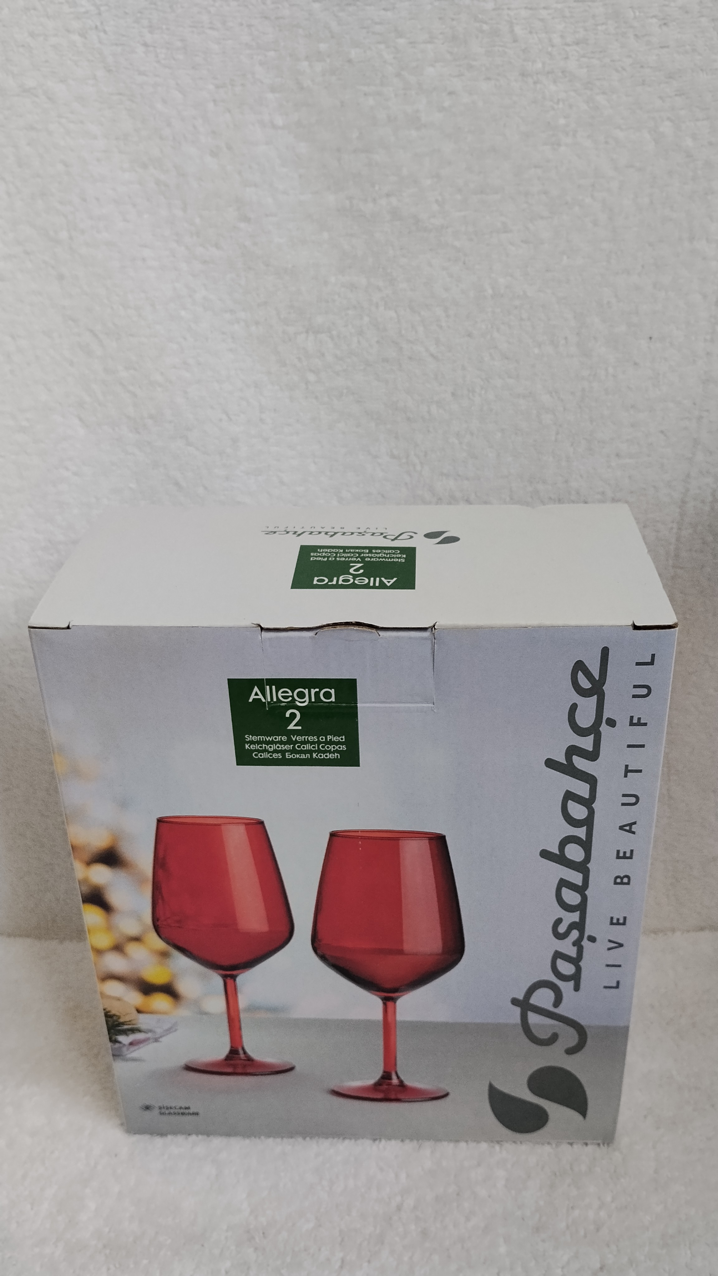 coppia di calici rossi