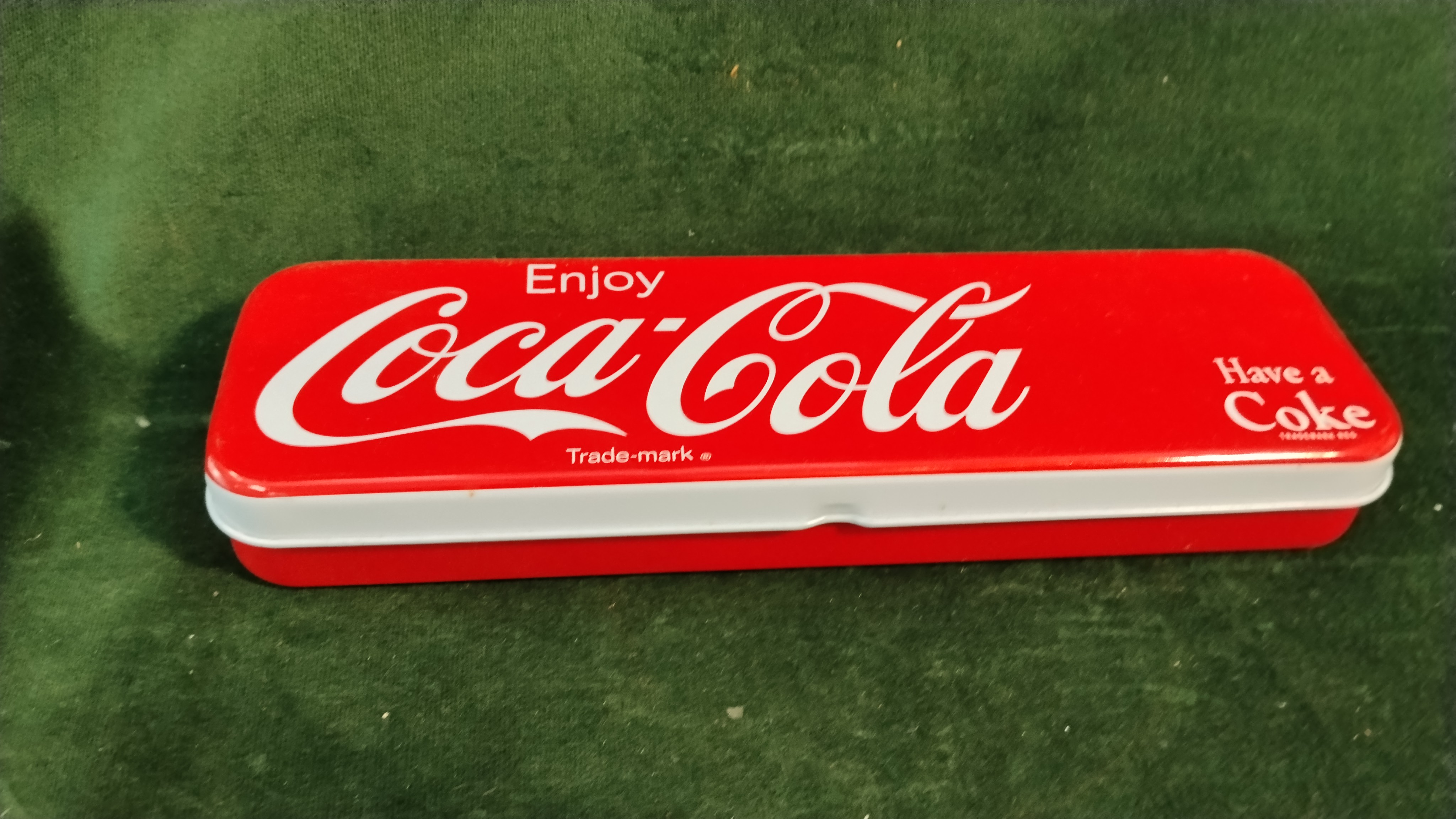 PORTA PENNE IN METALLO COCA COLA