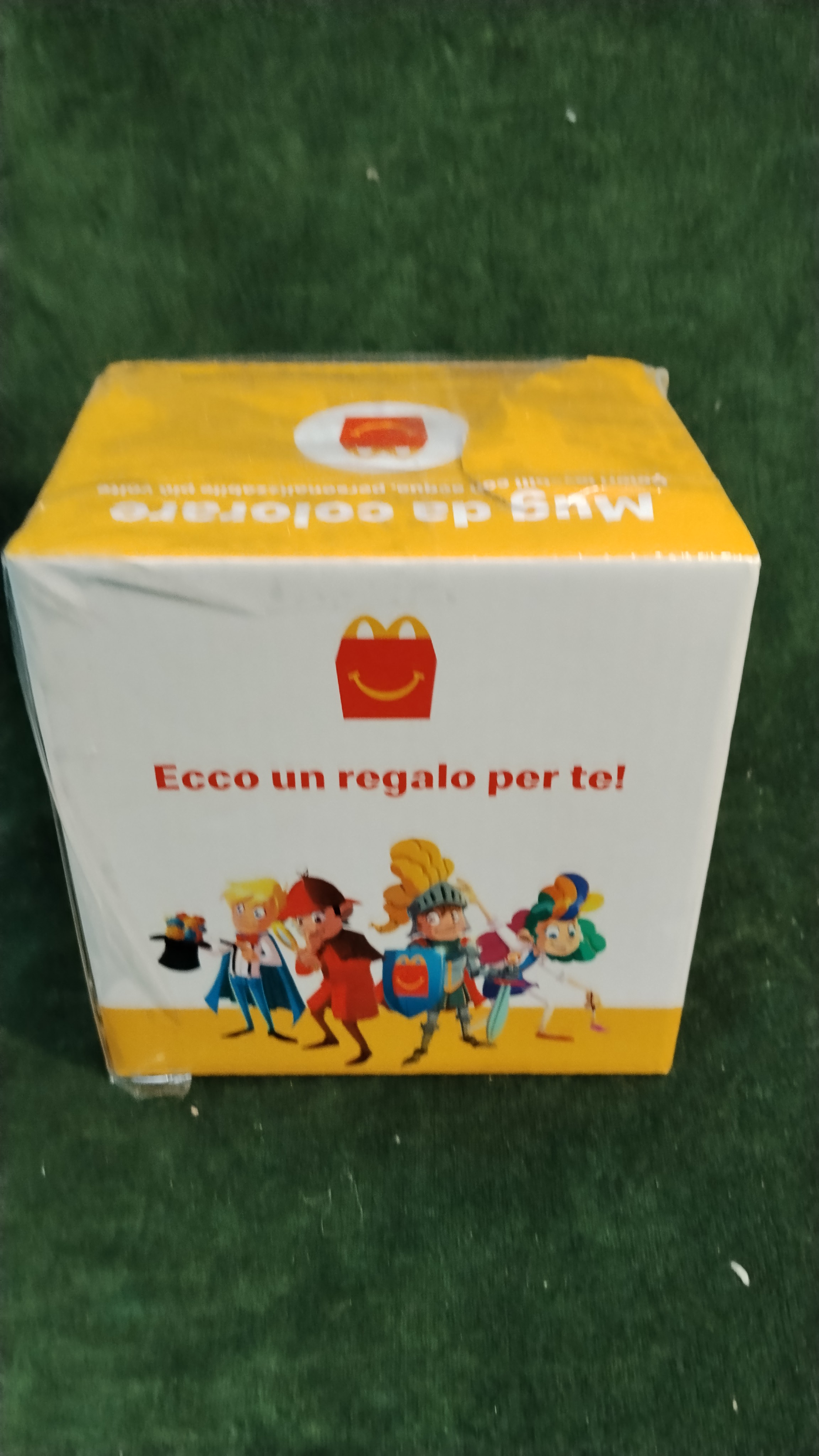 MUG DA COLORARE