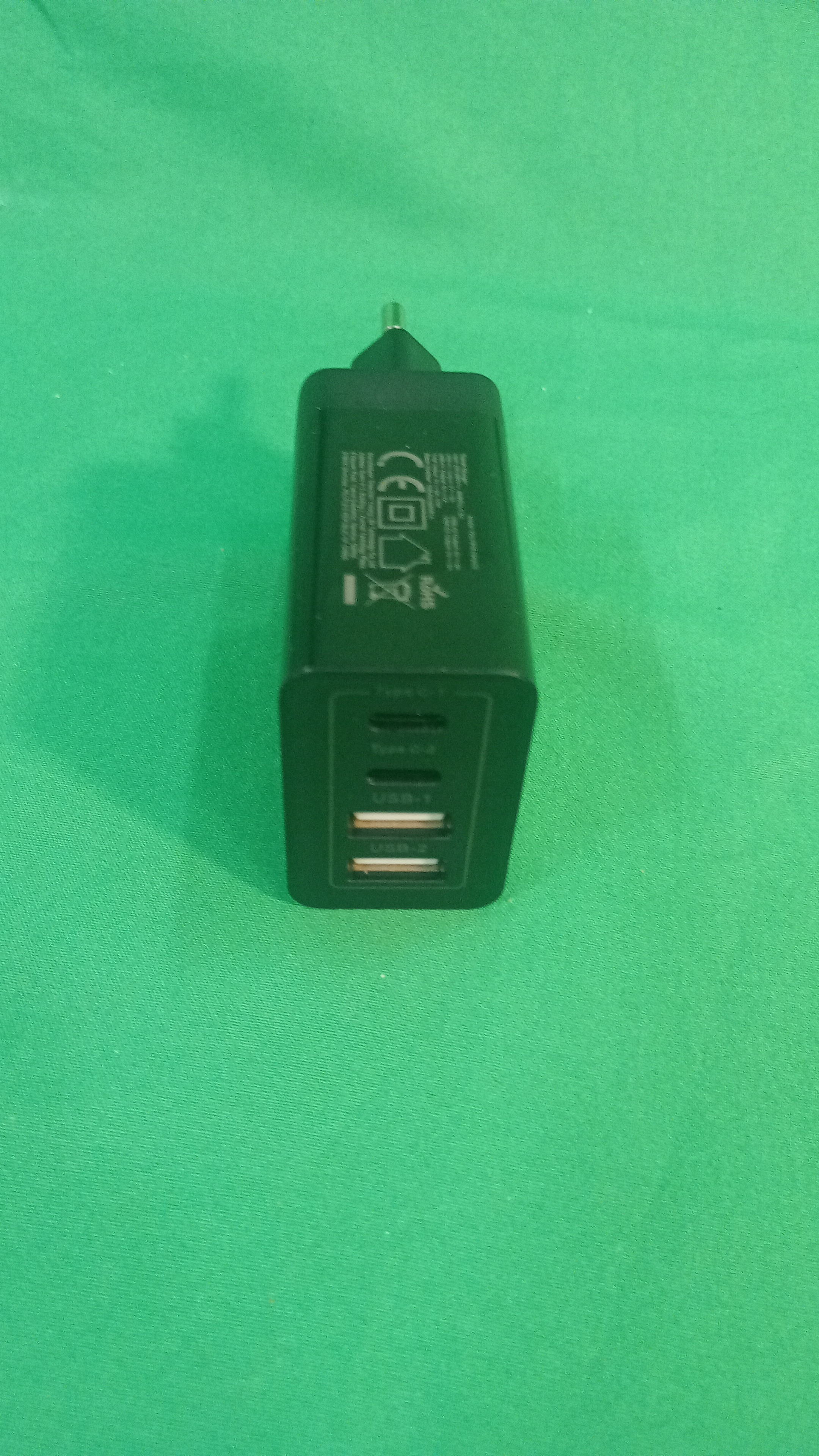 CARICATORE USB RAPIDO