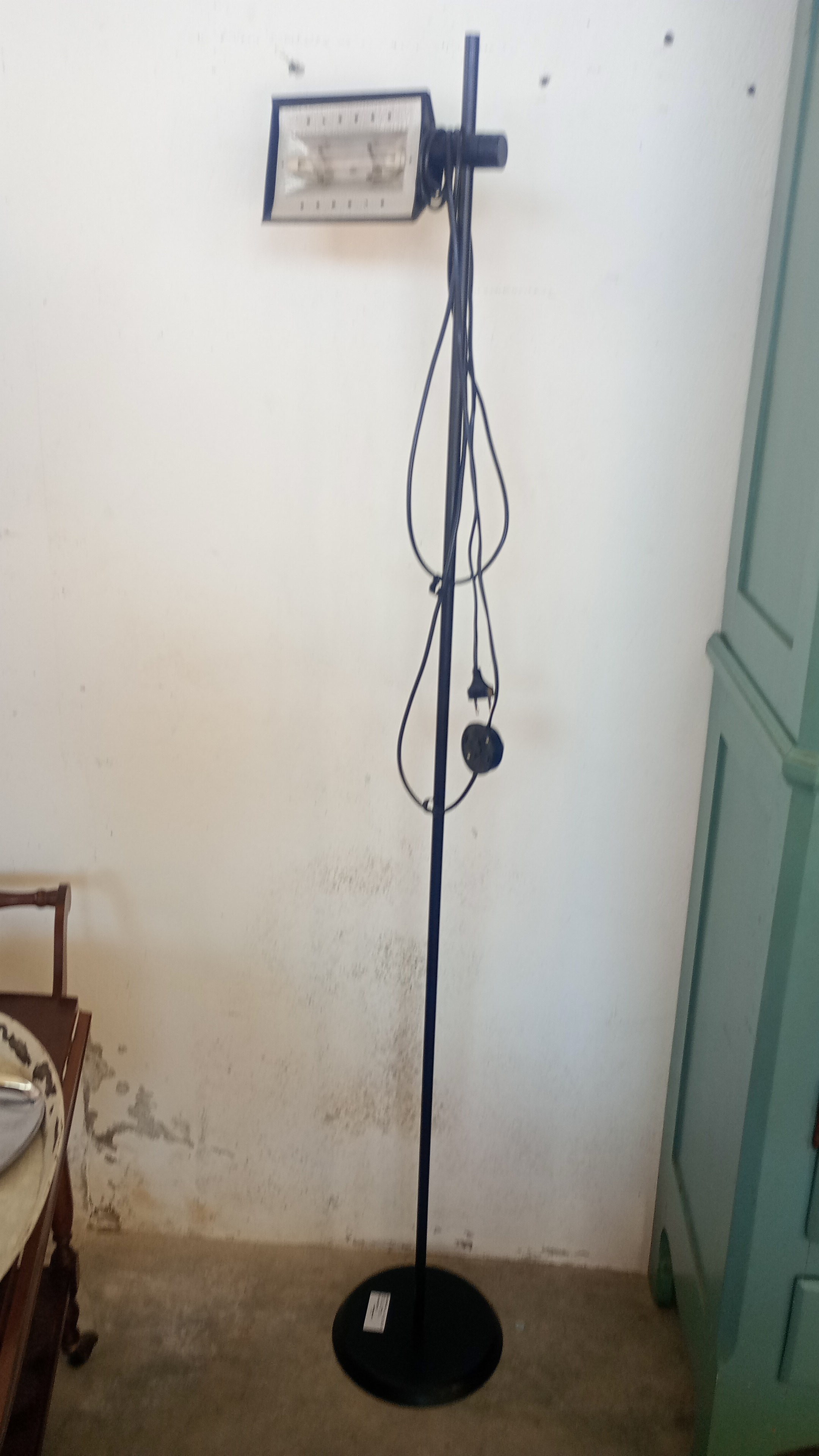 LAMPADA A STELO NERA