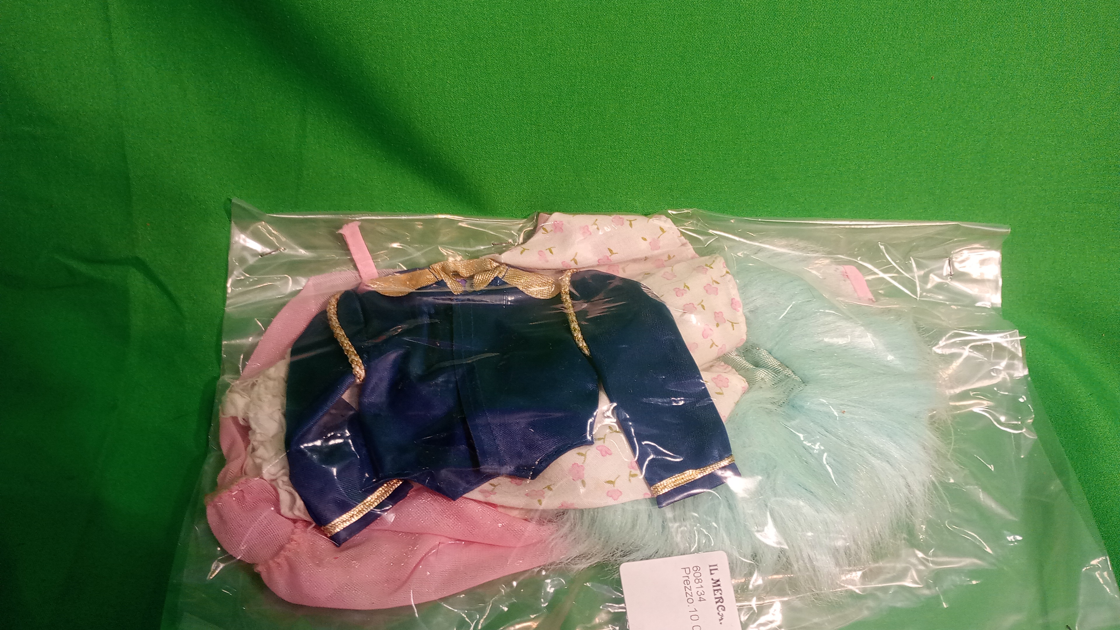BARBIE pacco vestiti