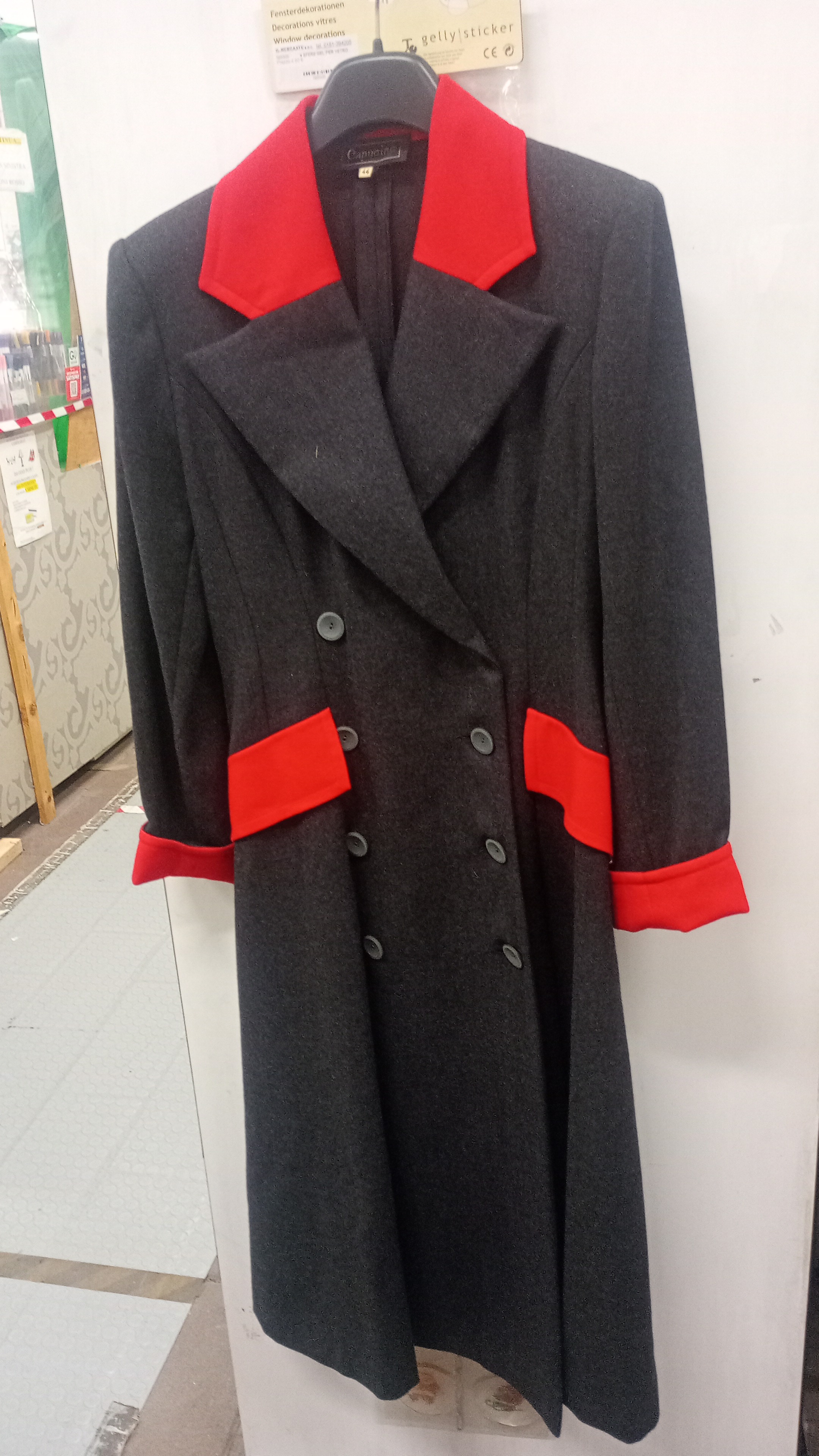 CAPUCINE cappotto grigio e rosso