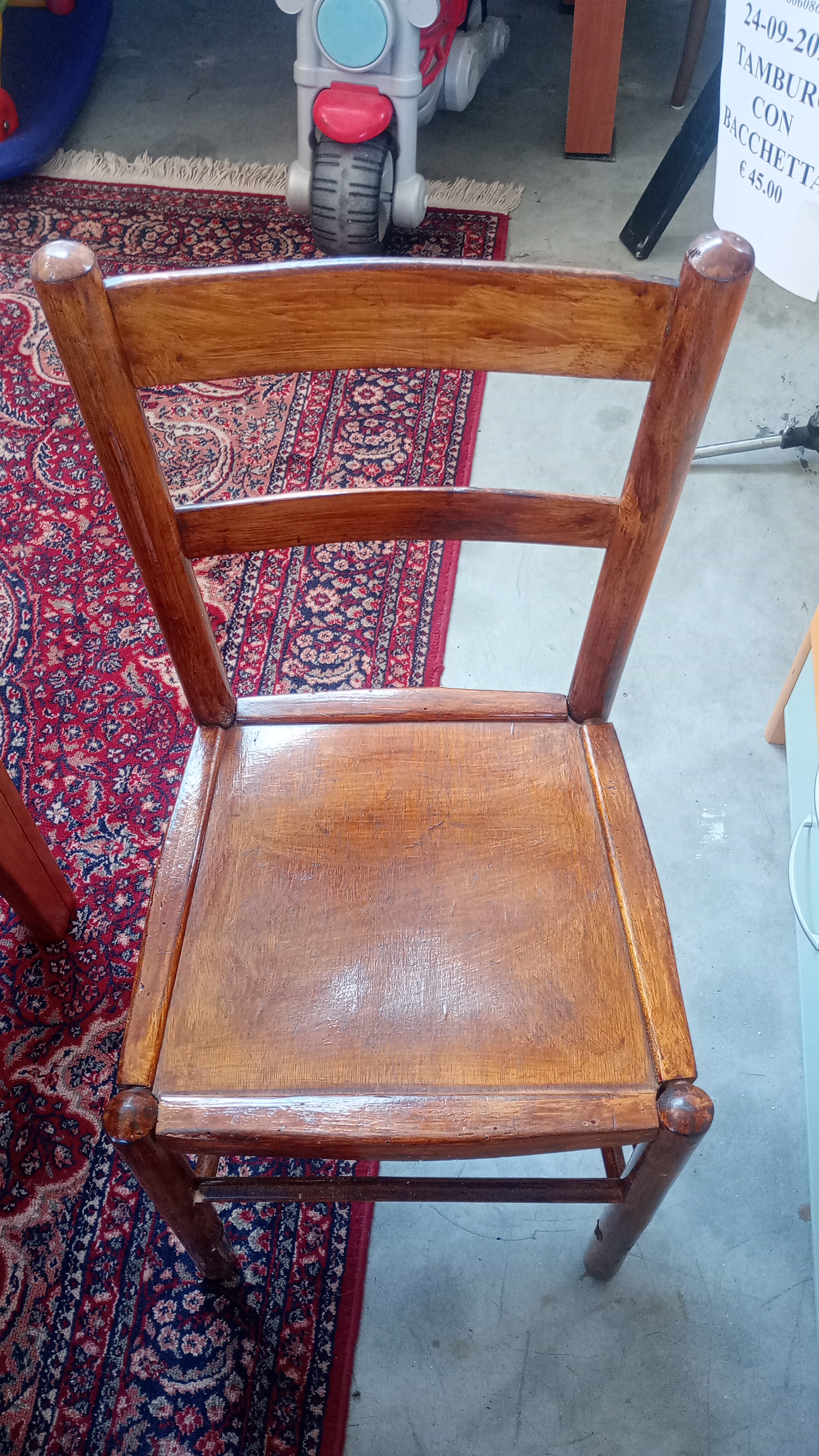4 SEDIE IN LEGNO