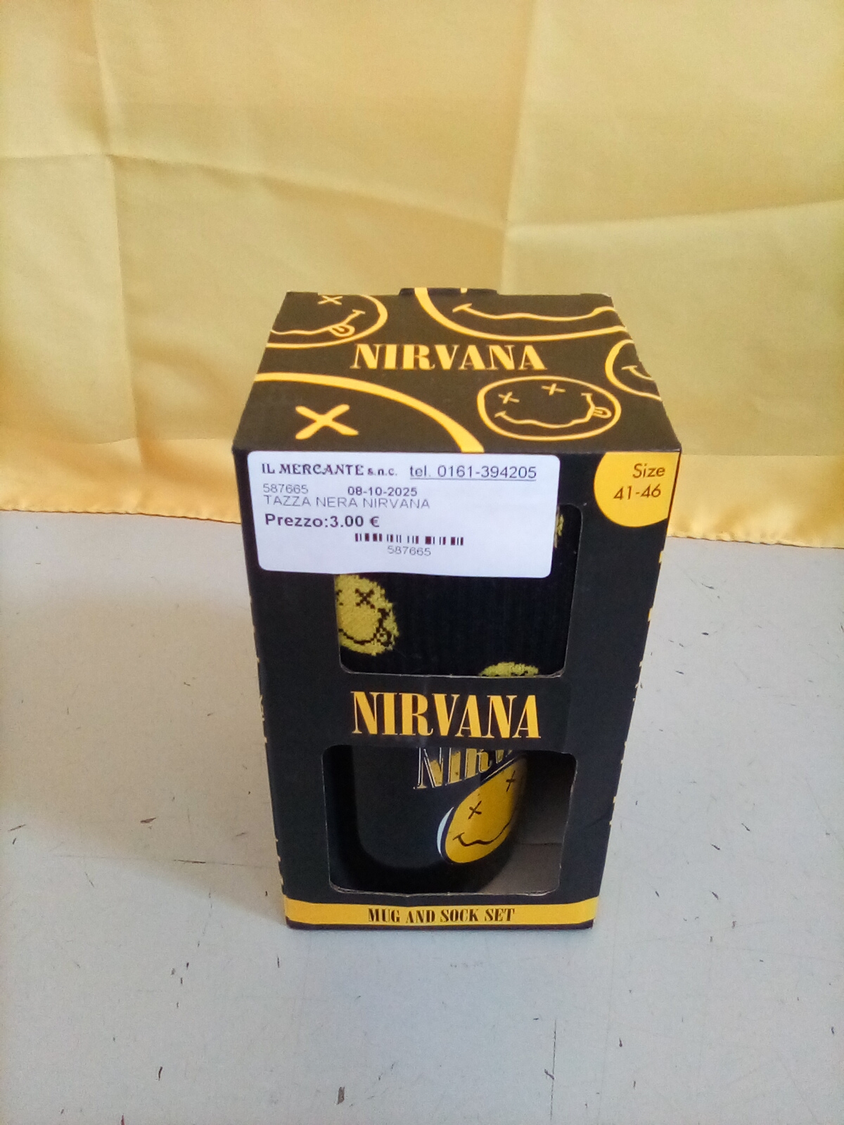 TAZZA NERA NIRVANA