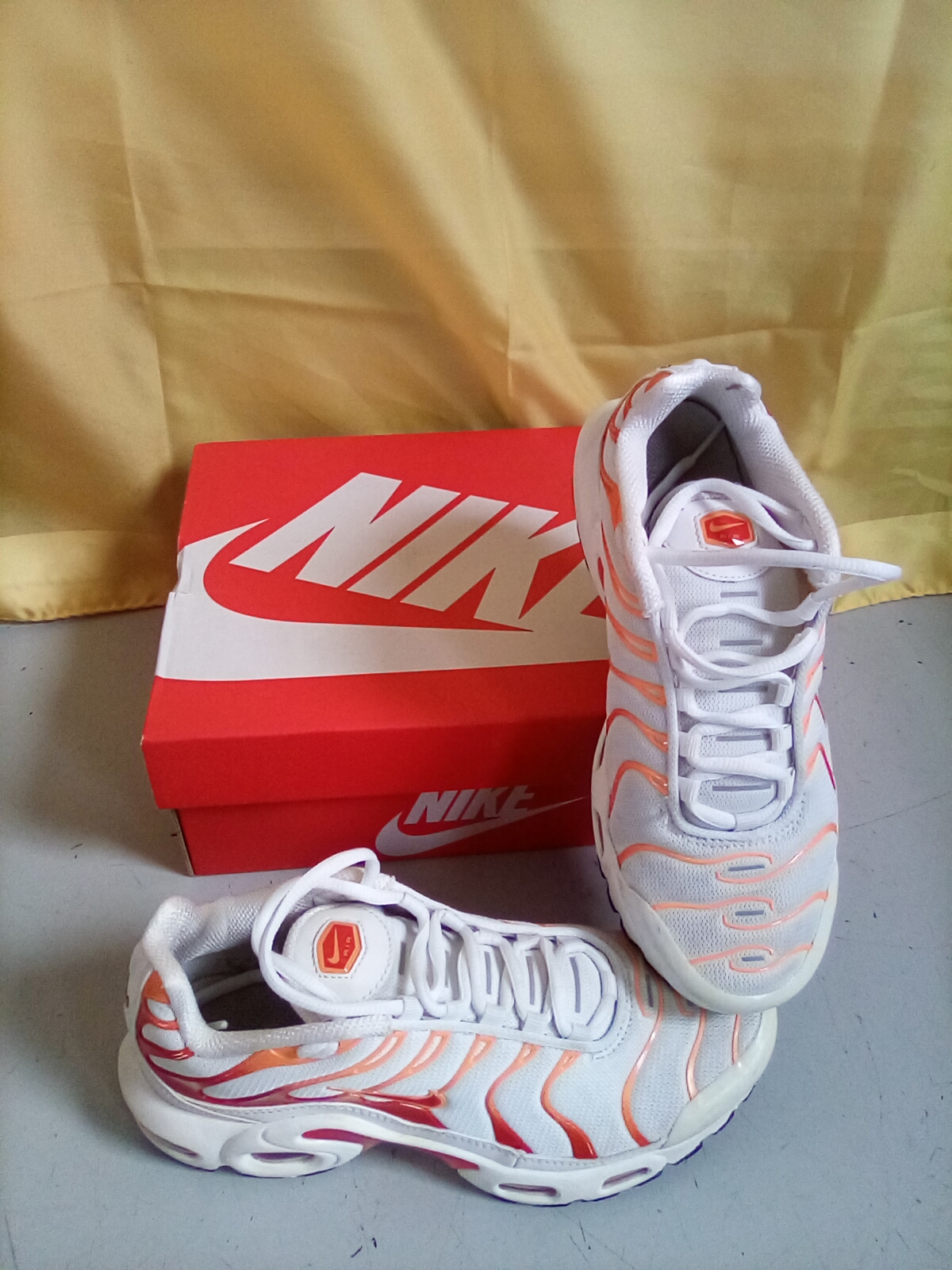 sc. NIKE AIR PLUS n.36