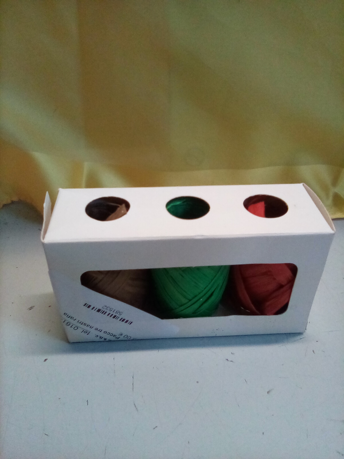  Pacco tre nastri rafia