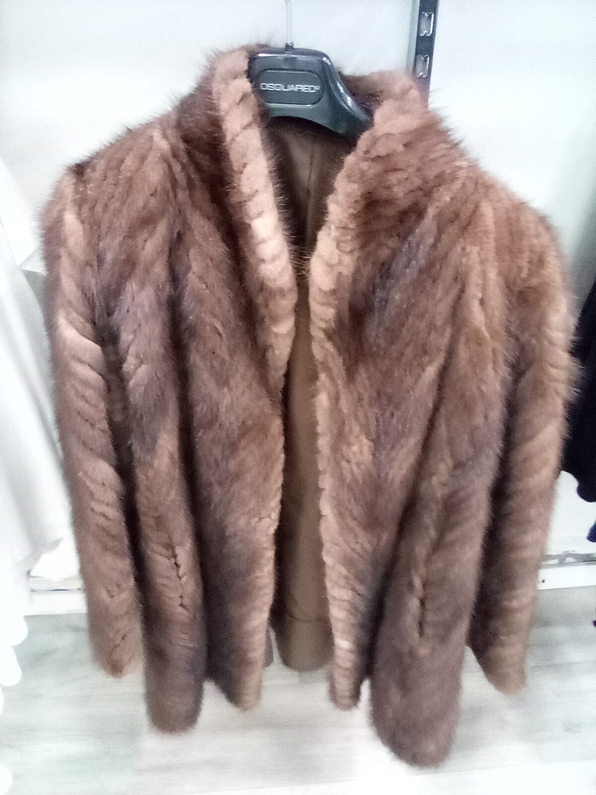 pelliccia lavorazione DIAGONALE