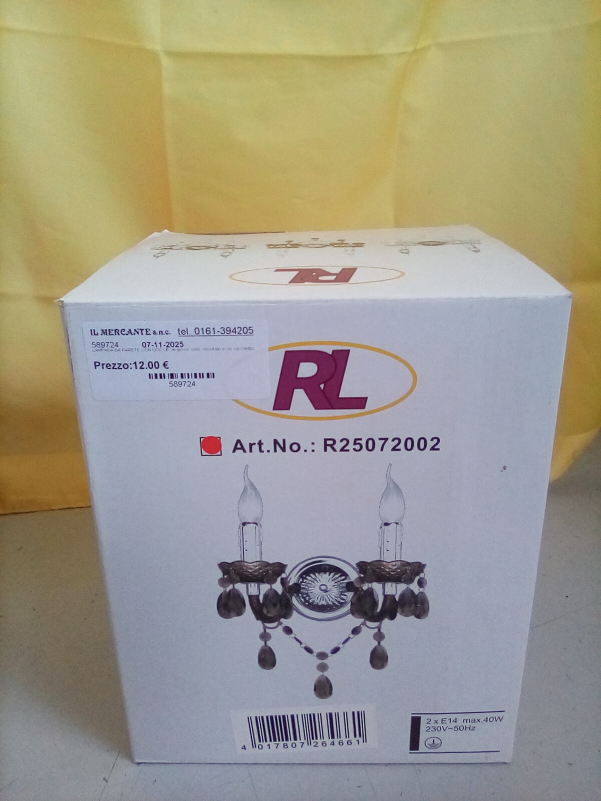 LAMPADA DA PARETE CON GOCCE -le gocce sono smontate in un sacchetto-