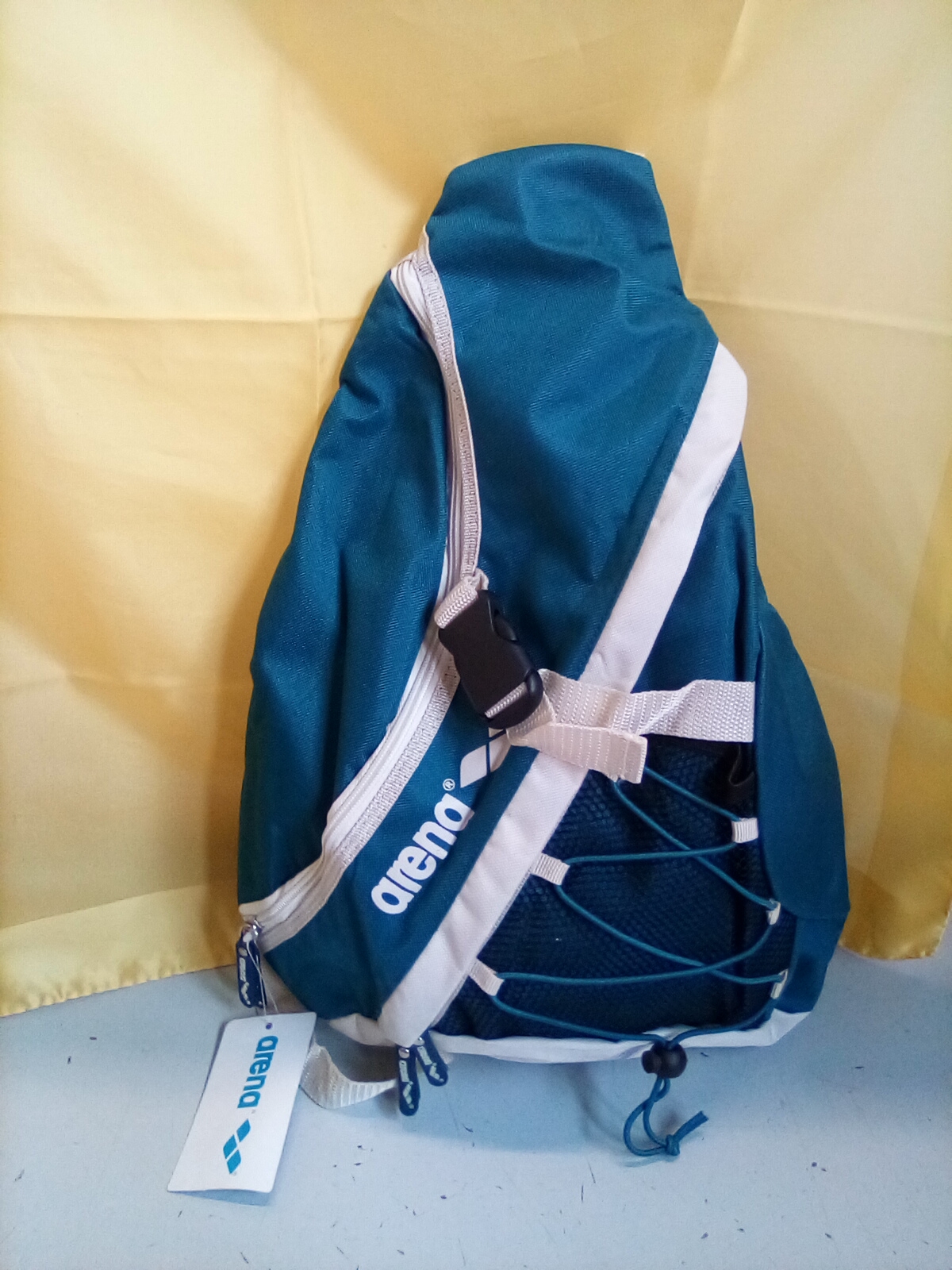 BORSA A TRACOLLO ARENA