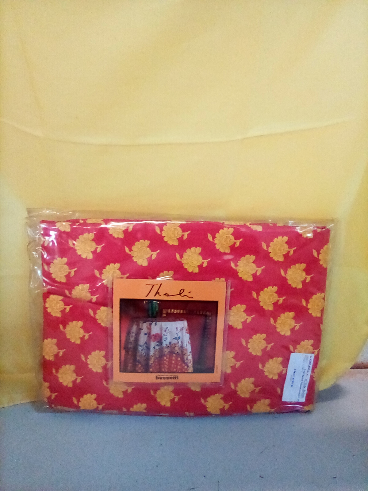  Copri tavolo rotondo disegno giallo