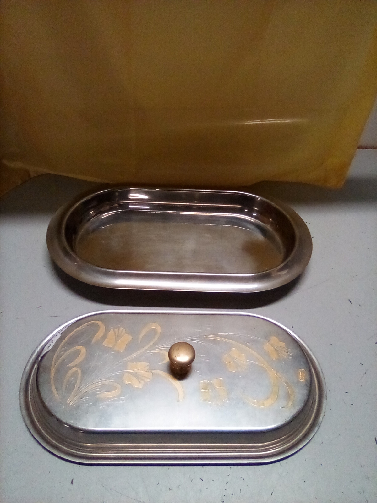 ANTAPSTIERA CON COPERCHIO