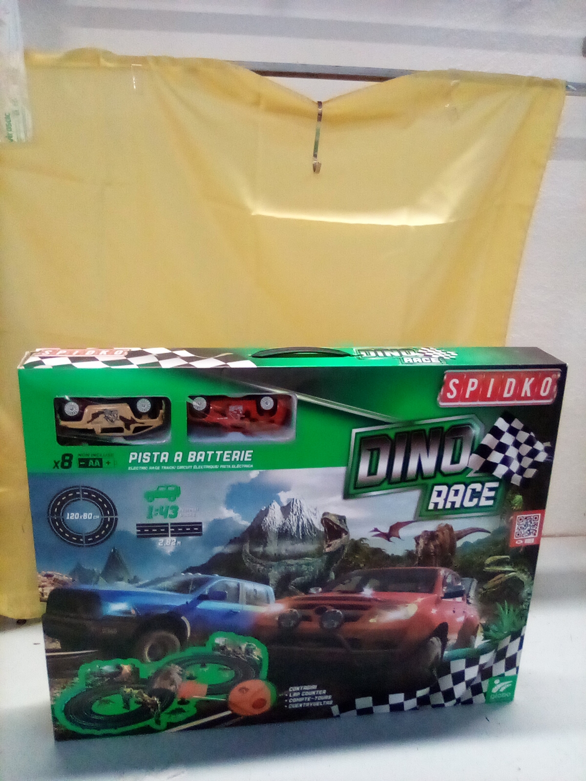 pista dino race