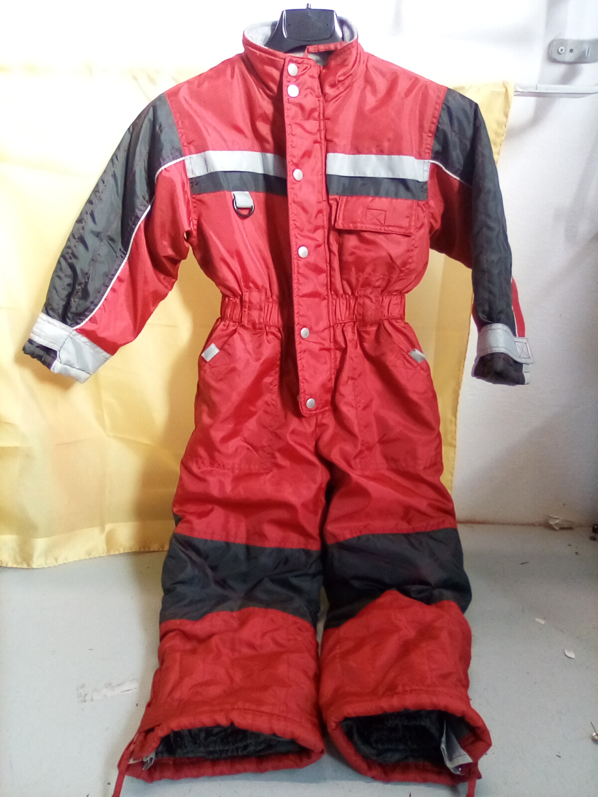  Tuta rossa grigia Oviesse tg.6