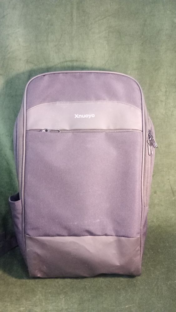 ZAINO NERO PORTA PC