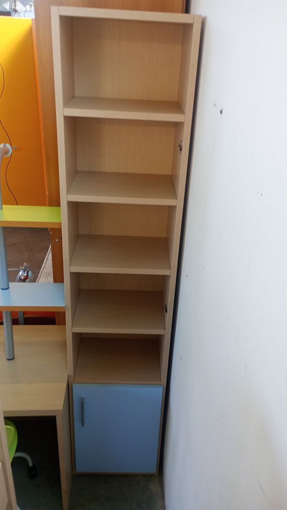 LIBRERIA COLONNA 
L 48.5
P 35
H 230