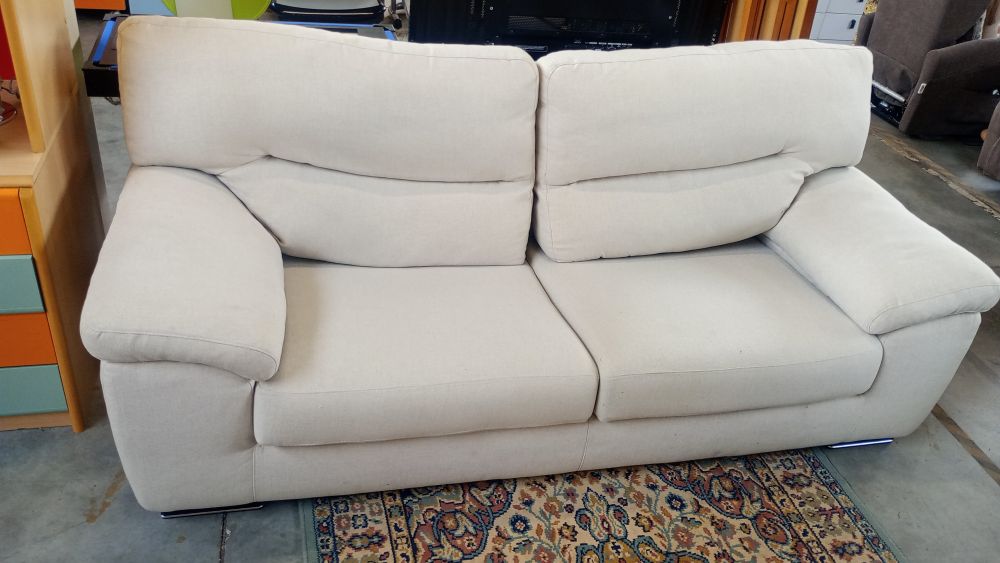 POLTRONESOFA&lsquo; DIVANO DUE POSTI IN STOFFA