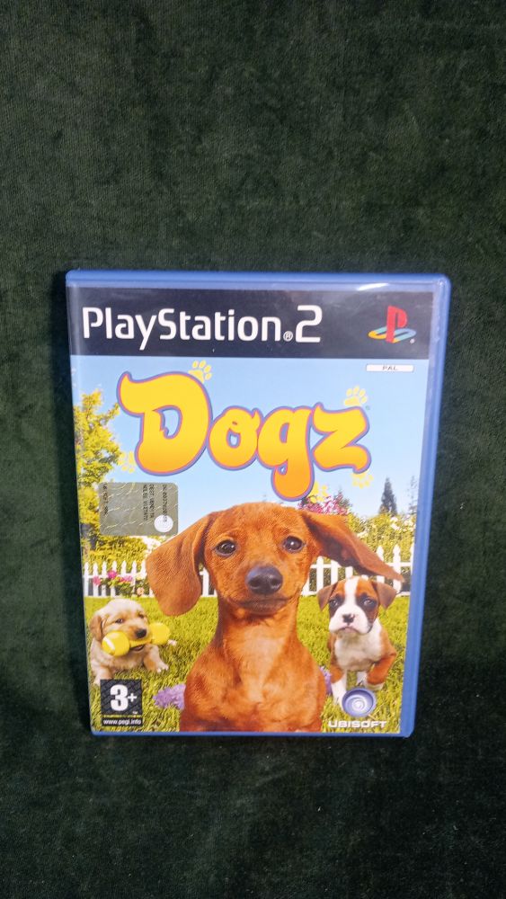 PLAY STATION 2 DOGZ
